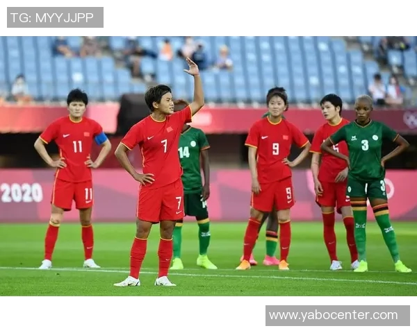 英女足轻松取胜主帅称中国女足留下明显空当