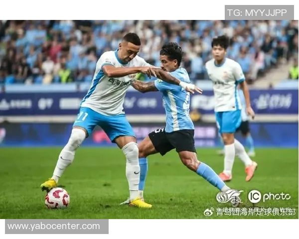 大连英博主场落后青岛西海岸阿齐兹精彩进球助队领先